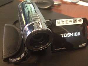 Toshiba Camileo H30 Camcorder Broken Parts/Repair AS IS   NO POWER 