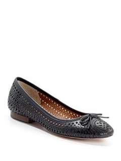 Pour La Victoire   Lisabeth Flats/Black