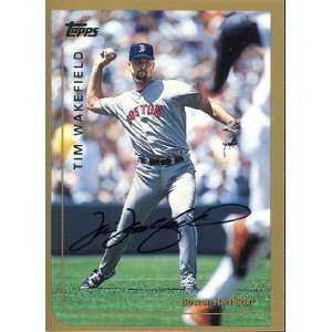 Tim Wakefield   Boston Red Sox Signed MLB Trading Card