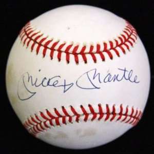 Mickey Mantle Signed Baseball   Oal Psa dna   Autographed Baseballs