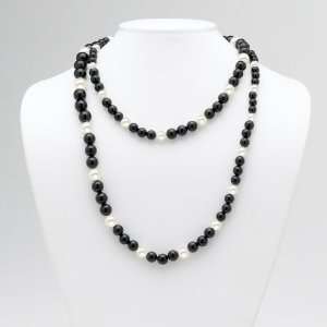   Onyx and Cultured Freshwater Pearl Graduated Bead Necklace Jewelry