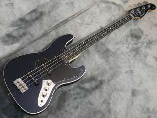 Fender Japan Medium Scale Aerodyne Jazz Bass AJB M  