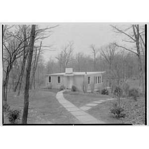   Kent, residence on Eastern Rd., Weston, Connecticut. Front facade 1948